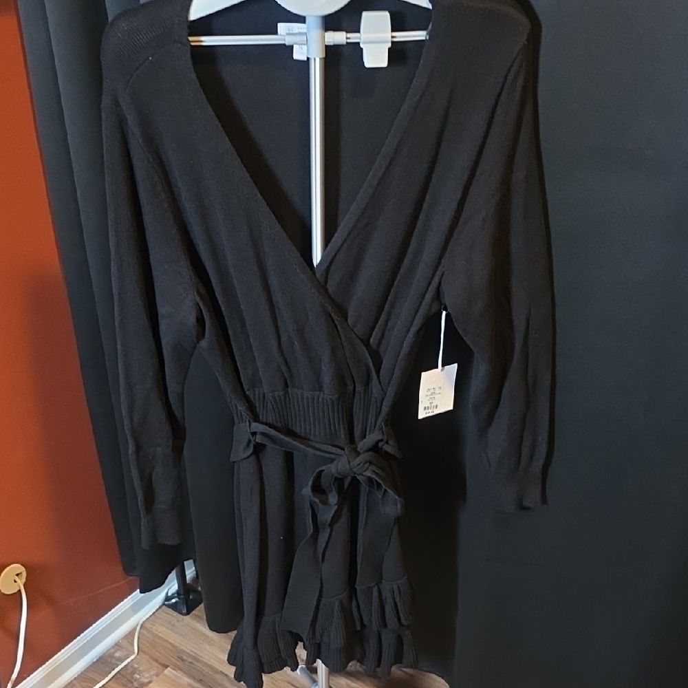 LC Lauren Conrad Black Long Sleeve Dress